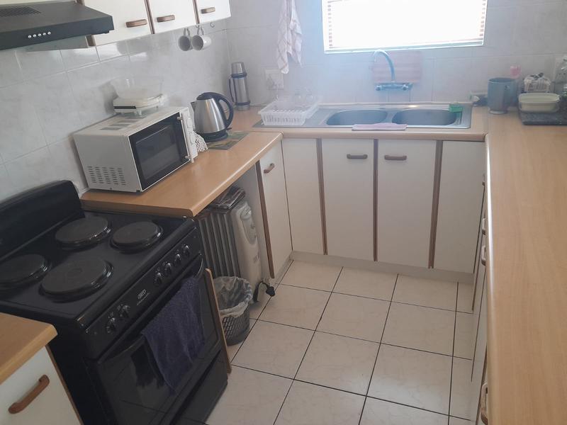 To Let 2 Bedroom Property for Rent in Durbanville Western Cape